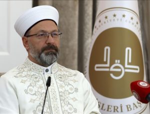 Ali Erbaş: Müslümanlar zekatlarını kalıcı konutlar için verebilirler