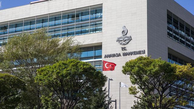 AYM, HDP’nin Hazine yardımı blokesini kaldırdı