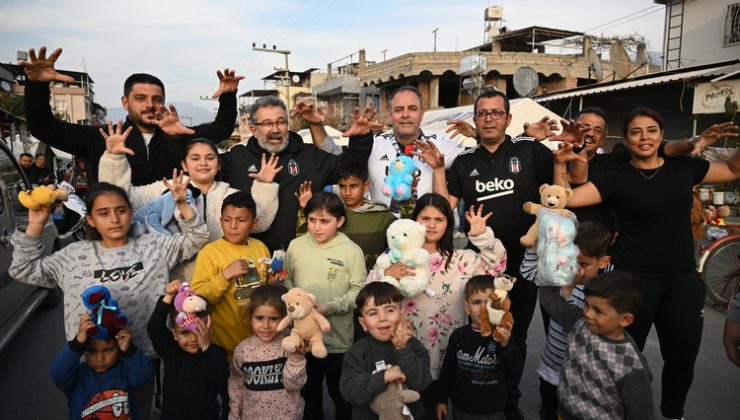 Beşiktaş taraftarının gönderdiği oyuncaklar depremzede çocuklara ulaştı