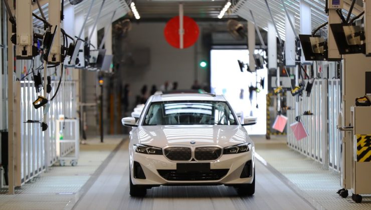 BMW, elektrikli araç sürümünü Çin’in talebi nedeniyle iki katına çıkardı