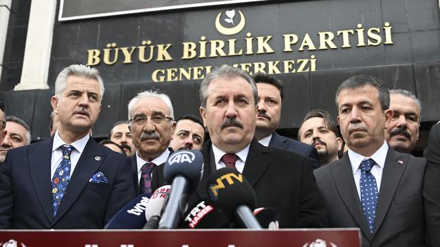 “Hiçbir ülkücü, HDP ile iş birliği yapan adayı desteklemez”