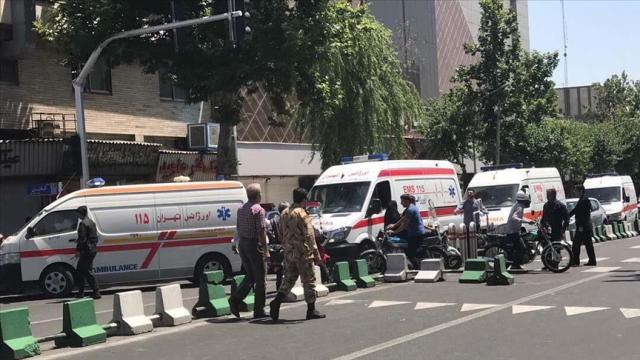 İran’da toplu zehirlenme vakalarıyla ilgili 100’den fazla kişi gözaltına alındı