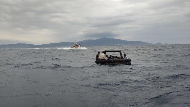 Didim’de düzensiz göçmenlerin botu su aldı: 5 kişi öldü