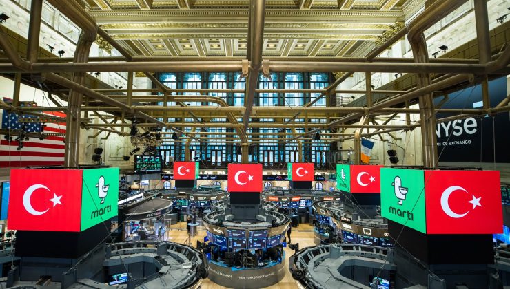 Martı, New York Borsası’nda Türk bayraklarıyla karşılandı
