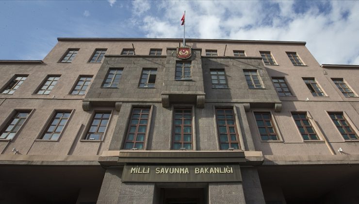 MSB’den PKKYPG’lilerin Fransa Senatosunda ağırlanmasına tepki