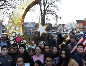 Güney Paterson’da geleneksel ramazan ışıkları yandı