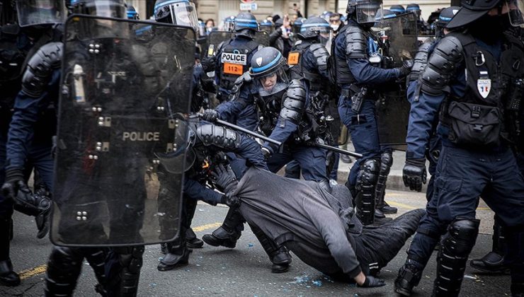 Paris’te polise adli soruşturma