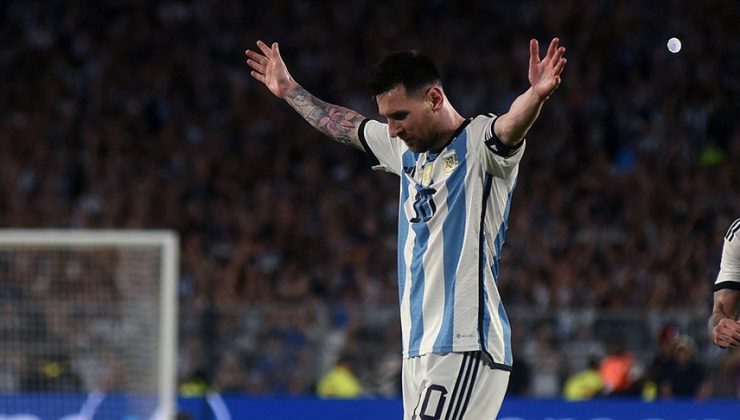 Messi, Arjantin formasıyla “100’ler kulübü”ne girdi