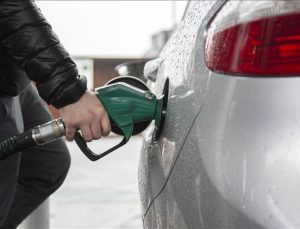 Almanya ve İtalya, AB’nin benzinli ve dizel otomobilleri yasaklama planına karşı çıktı