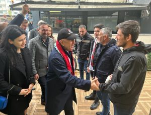 Çengelköy’deki ‘Tarihi Çınaraltı’nda Zafer Partisi gerginliği! 