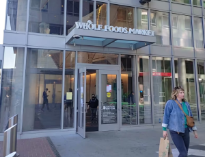 Downtown San Francisco Whole Foods açıldıktan bir yıl sonra kapanıyor