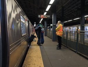 ABD metrosunda evsizlere klasik müzik önlemi