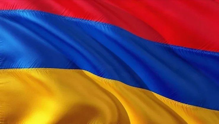 Ermenistan’da eski Başbakan Abrahamyan hakkında kara para aklama suçlaması