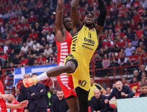 Fenerbahçe Beko, Olympiakos’a 79-68 mağlup oldu