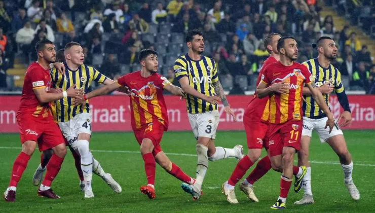 Fenerbahçe hata yapmadı! Dört golle yarı finaldeler