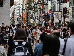 Japon kadınları erkeklerden yüzde 75 daha az kazanıyor
