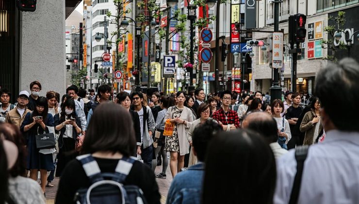 Japon kadınları erkeklerden yüzde 75 daha az kazanıyor