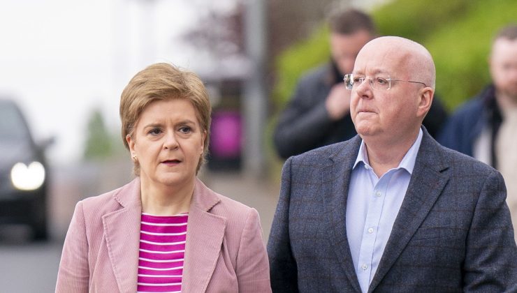İskoçya’da skandal: Eski başbakanın eşi gözaltına alındı