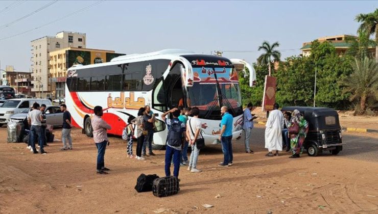 Sudan’dan 1600’ü aşkın Türk vatandaşı otobüslerle Etiyopya’ya taşındı