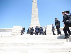 İngiliz Milletler Topluluğu Anıtı’nda Çanakkale Kara Savaşları’nın 108’inci yılı dolayısıyla tören düzenlendi