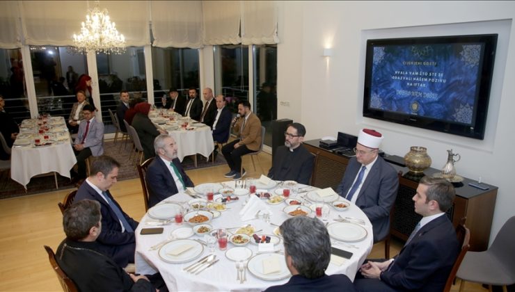 Büyükelçi Kıran’dan din insanlarına iftar