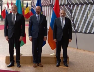 Aliyev, Paşinyan ve Michel üçlü toplantıda bir araya geldi