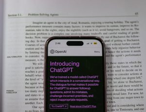 ChatGPT artık bir akıllı telefon uygulaması, iPhone’lara indirilebiliyor