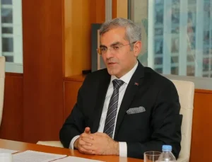 Akçapar: “AB genişleme süreci devam etmeli”