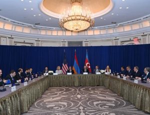 Azerbaycan ve Ermenistan Dışişleri Bakanları ABD’de bir araya geldi