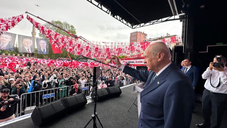 MHP lideri Bahçeli Karaman’da: Güçlünün değil haklının yanında olacağız