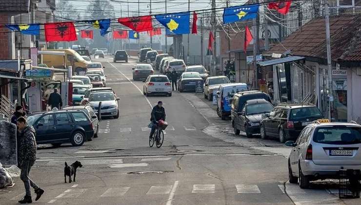 Balkanlar’da Kosova ile Sırbistan arasında sular durulmuyor