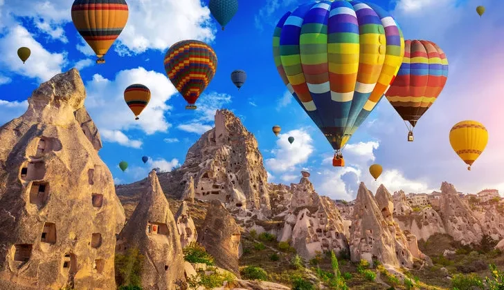 Kapadokya’nın balonları yarından itibaren Sırbistan’da havalanacak