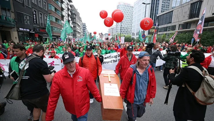 Belçika’da işçi sendikaları greve gitti
