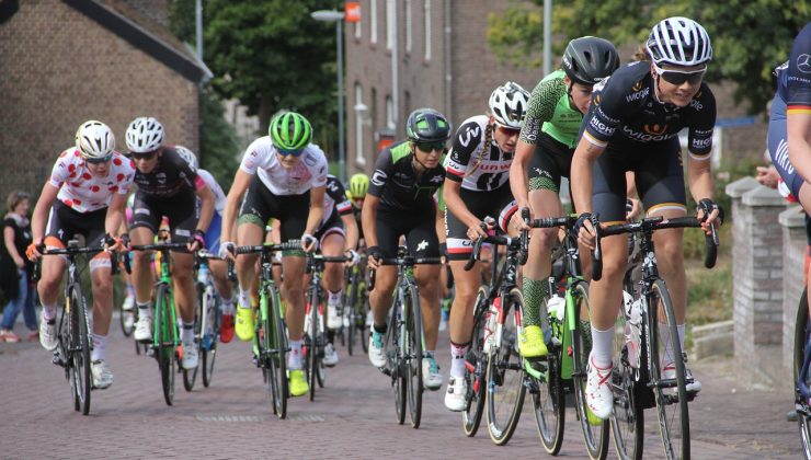 British Cycling, trans kadın sporcuların kadın kategorisinde yarışmasını yasaklıyor