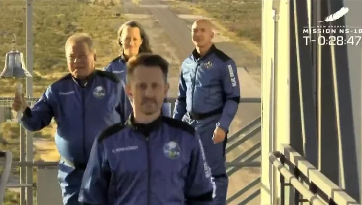 NASA, aya iniş yapmak için Jeff Bezos’un Blue Origin’ini seçti