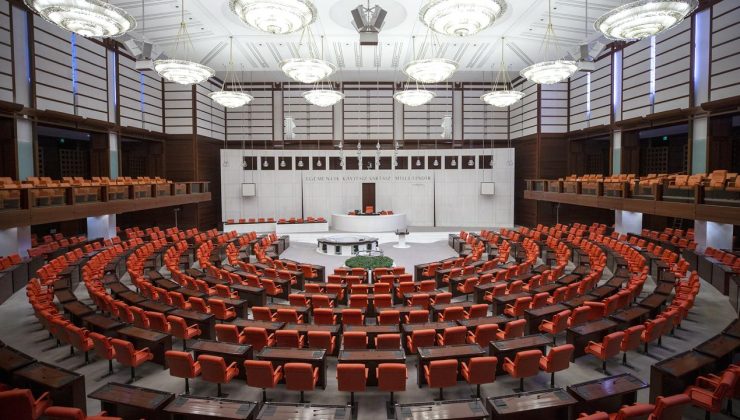 Millet İttifakı’nın ‘Güçlendirilmiş Parlamenter Sistem’ önerisi rafa kalktı