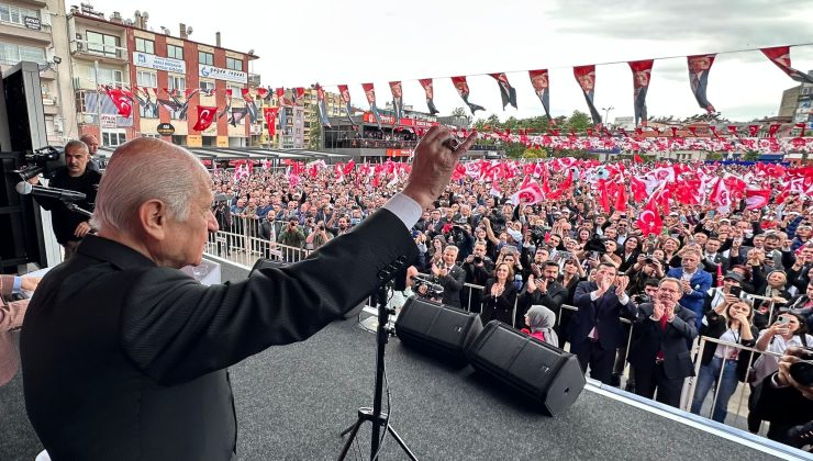 Bahçeli: 5 kuruşa vatan satan 1 dolara da hain olur