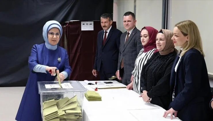 Emine Erdoğan’dan seçim paylaşımı