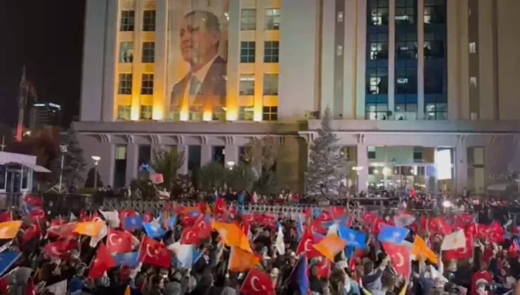 AK Parti Genel Merkezi’nde balkon konuşması hazırlığı