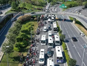 İstanbul trafiğinde Büyük İstanbul Mitingi yoğunluğu