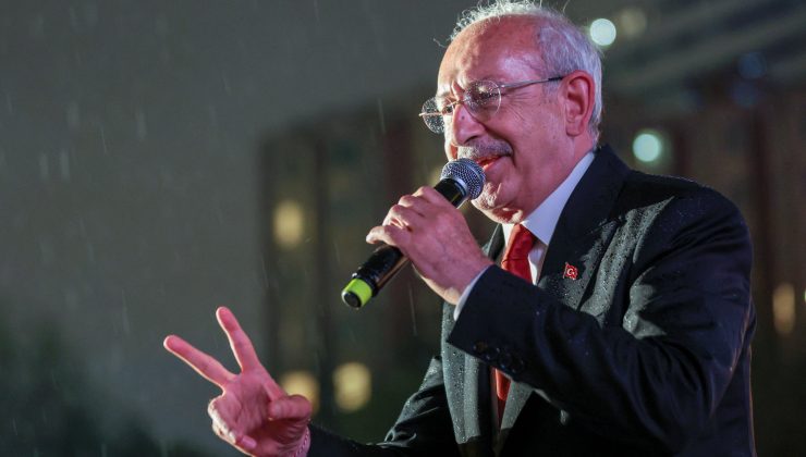 Kılıçdaroğlu, suikast tehdidine karşı Samsun mitinginde çelik yelek giydi