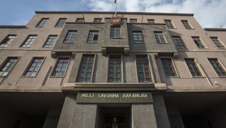 MSB: TSK’nın politik tartışmalar içine çekilmeye çalışılması saygısızlıktır