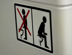 Ürologdan erkeklere tuvalet tavsiyesi