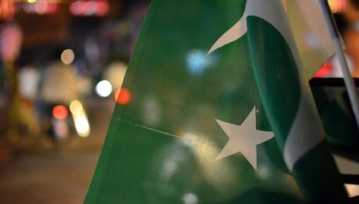 Pakistan’da İmran Han ile yollarını ayıran siyasetçiler yeni parti kurdu