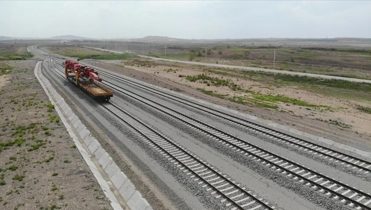 Azerbaycan, Zengezur Koridoru’na uzanan demir yolu inşaatında çalışmaları yoğunlaştırdı