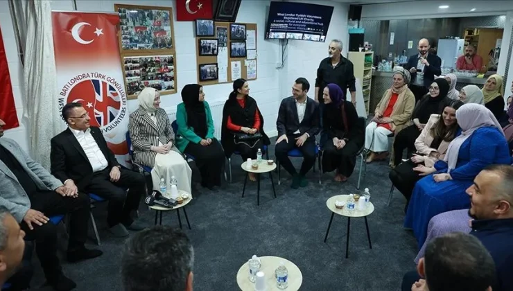 Cumhurbaşkanı Yardımcısı Oktay, Batı Londra Türk Gönüllüleri Derneğini ziyaret etti