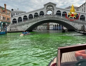 Venedik’te turistlerden giriş ücreti alınması uygulaması başladı