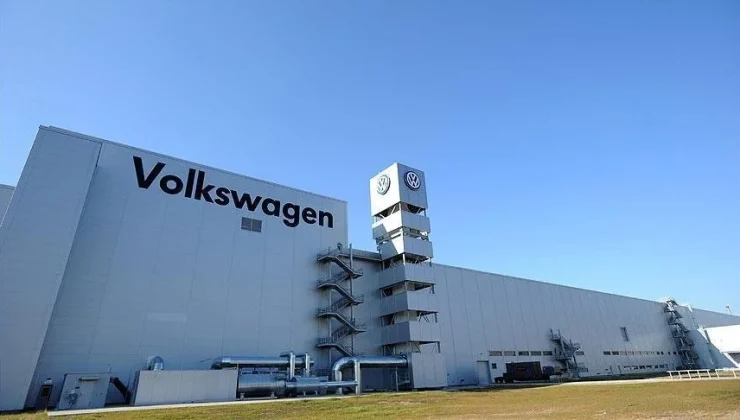 Volkswagen’den üç fabrika kapatma planı: Büyük çaplı işten çıkarma da masada