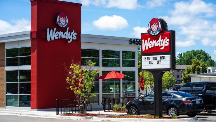 Wendy’s Ohio’da arabaya serviste yapay zeka sohbet robotunu kullanacak