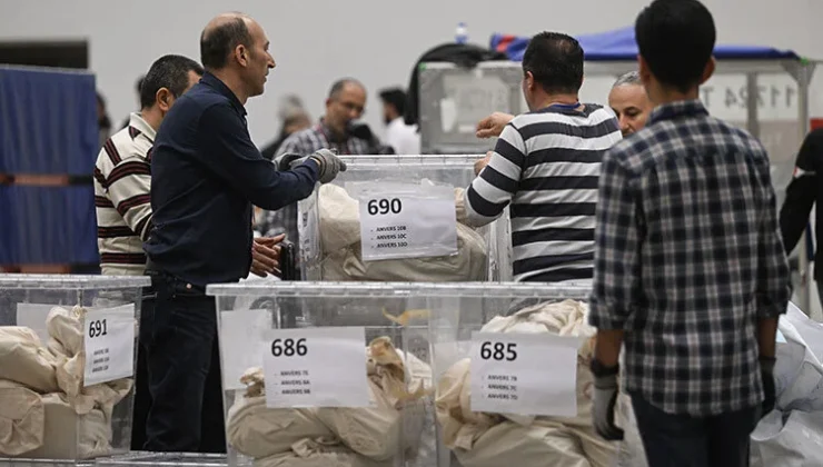 Yurt dışı temsilciliklerinde kullanılan oyların tasnifine başlandı